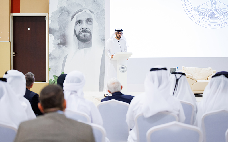 اللقاء العلمي الأول لطلبة الدراسات العلمية